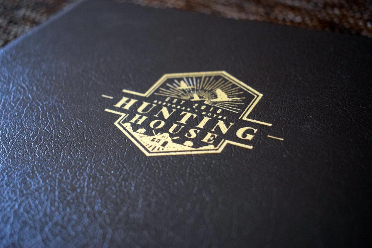 Готель Hunting House Turija Екстер'єр фото